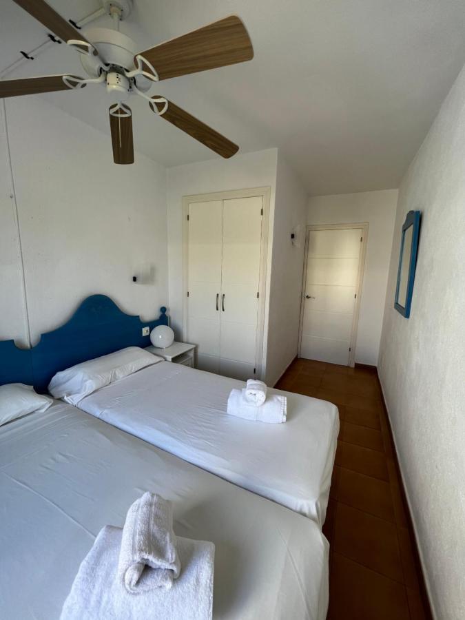 Lovely Hideaway With Pool And White Sand Beach Arenal d'en Castell Exterior foto